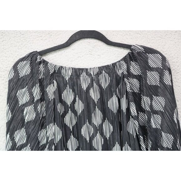 Chico's 3/4 Balloon Sleeve Satiny Crinkle Top-Size 2 or Large - Picture 6 of 6